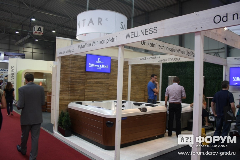 Бассейны и джакузи от Велнес (Wellness)
