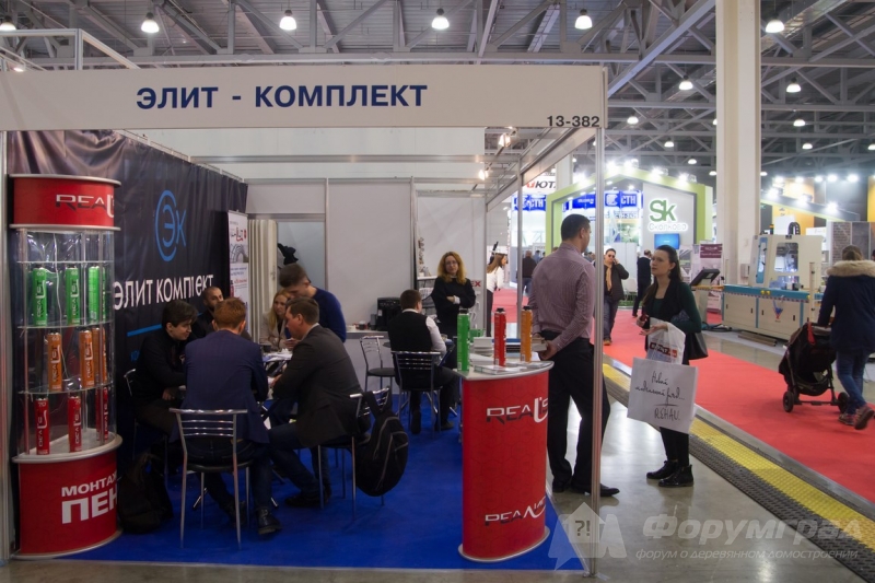 Монтажная пена от компании Элит-комплект