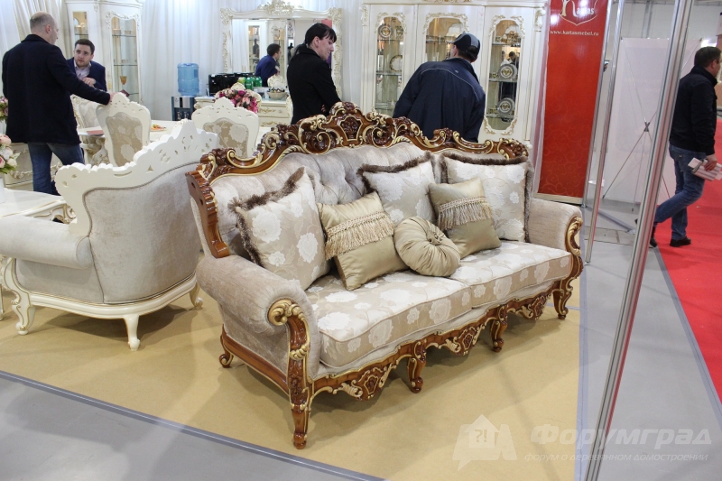 Роскошный диван мебельной компании KARTAS (КАРТАС)