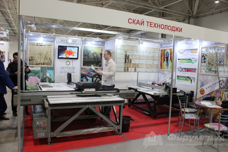 Эффективные станки для печати на стекле СКАЙ ТЕХНОЛОДЖИ