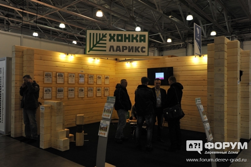 Стенд компании Хонка Ларикс