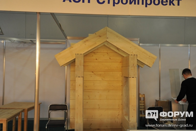 Стенд компании Дом стройпроект