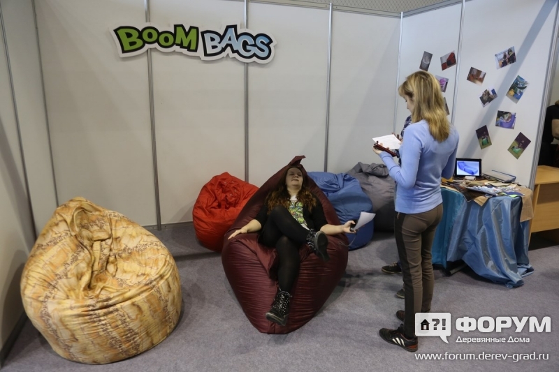 Стенд компании Boom Bags  город Тольятти 