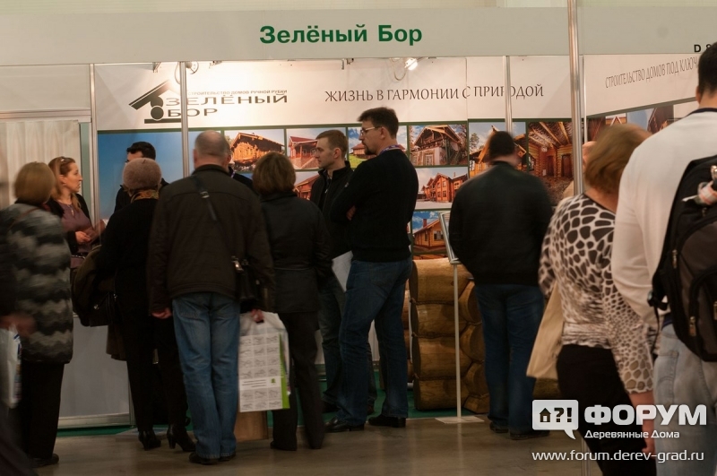 Компания "Зеленый бор" представляла дома ручной рубки