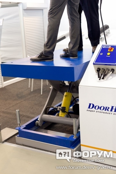 DoorHan стол подъёмный