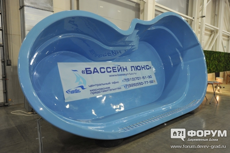 Овальная чаша для басейна