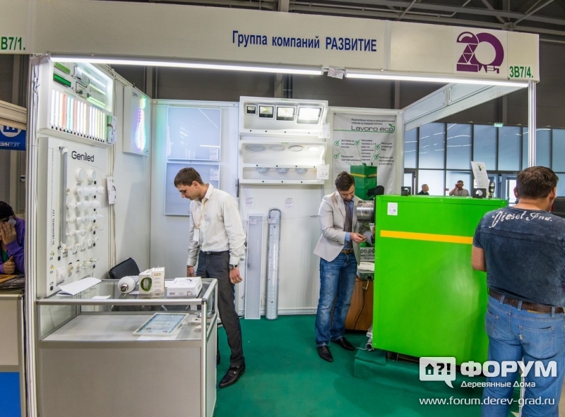 Группа компаний РАЗВИТИЕ - продажа электроприборов, водонагревательные котлы и печи длительного горения - стенд и продукция компании