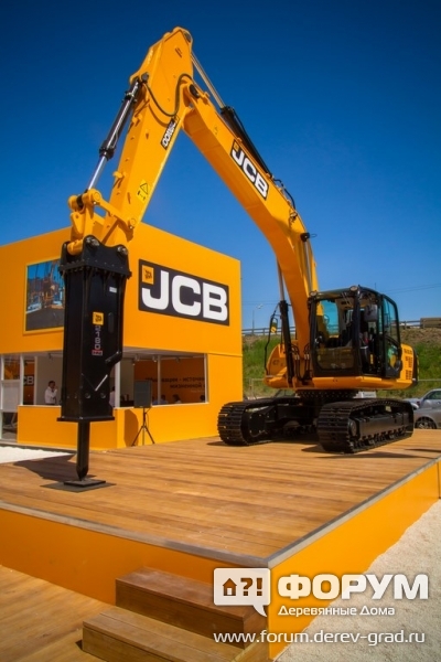 Гусеничный экскаватор JS200 (Tier 2) JCB