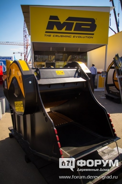 Дробильные ковши компании Meccanica Breganzese (2)