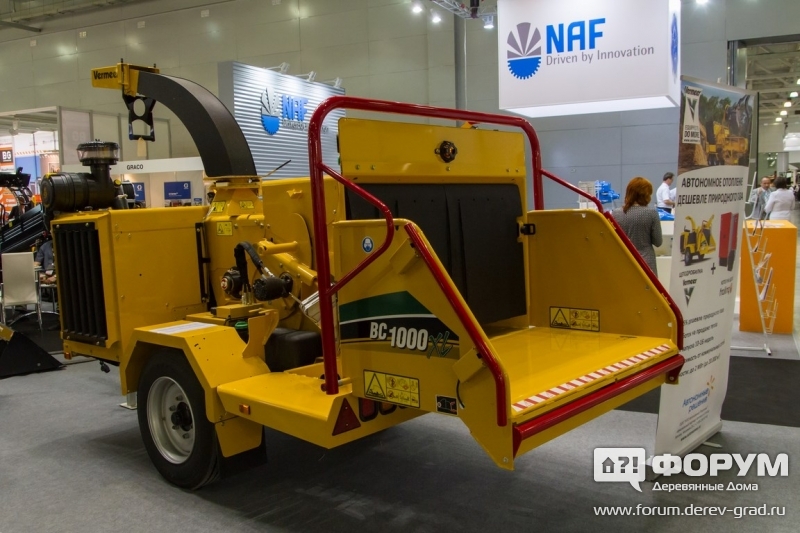 Измельчитель ветвей Vermeer BC 1000XL (1)