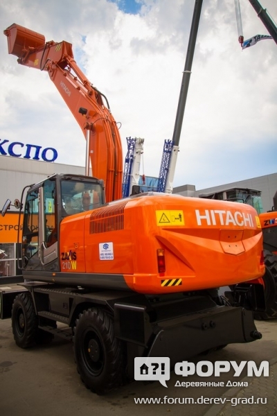 Колесный экскаватор ZX210W-3 (3)
