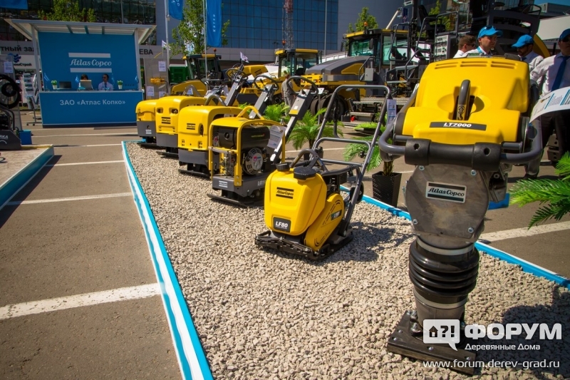 Открытый павильон компании Atlas Copco (3)