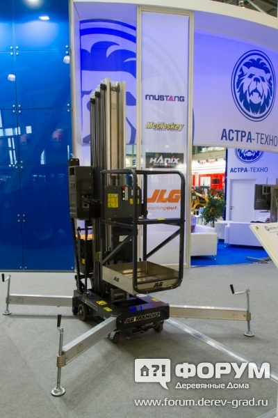 Подъемник JLG Manlift