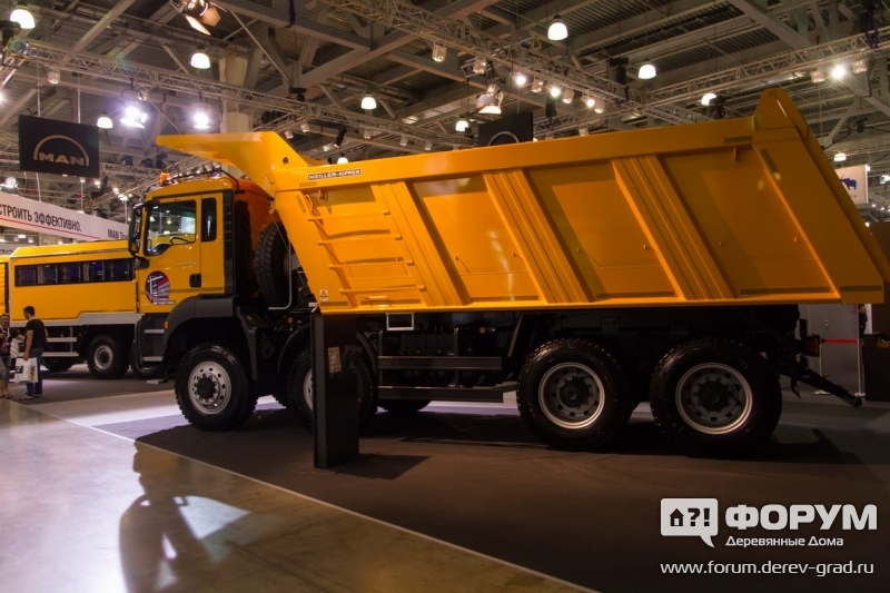 Самосвал на шасси MAN TGS 50.480 8X8