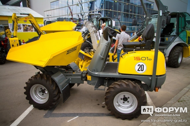 Четырехколесный думпер Wacker Neuson 1501 (1)