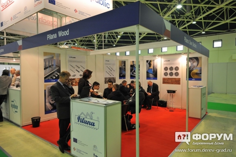 Стенд компании Pilana Wood